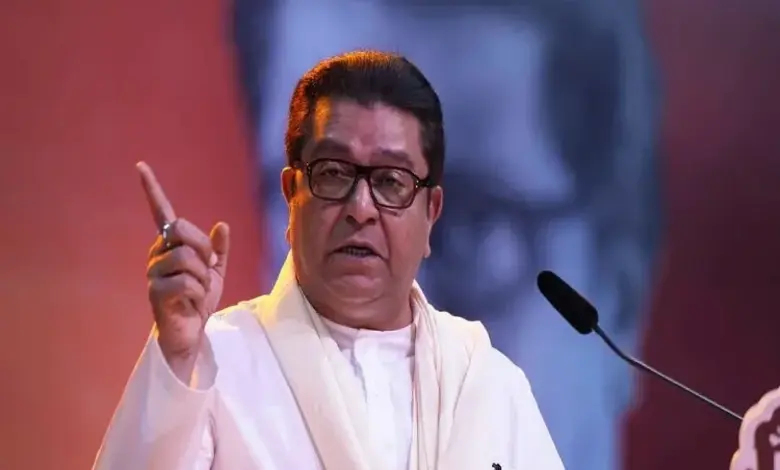 મુખ્ય પ્રધાન દેવેન્દ્ર ફડણવીસને સંબોધીને લખેલો રાજ ઠાકરેનો પત્ર, જેમાં બાળકોના અપહરણના વધતા મુદ્દા પર પ્રકાશ પાડવામાં આવ્યો છે.