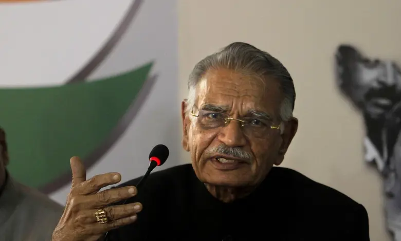 કોંગ્રેસના દિગ્ગજ નેતા શિવરાજ પાટીલની તસ્વીર.