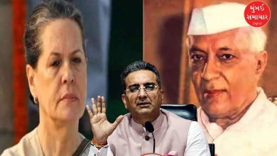 ભાજપના પ્રવક્તા ગૌરવ ભાટિયા કોંગ્રેસ નેતા સોનિયા ગાંધી અને રાહુલ ગાંધીના નિવેદનો પર જવાહરલાલ નહેરુની ભૂલો અંગે જવાબ આપી રહ્યા છે.