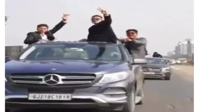 સુરતમાં મર્સિડીઝ કારથી સ્ટંટ કરતો વાયરલ વીડિયોનો સ્ક્રીનશોટ
