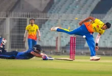 ઇન્ડિગો ફ્લાઇટ રદ થવાને કારણે સૈયદ મુશ્તાક અલી ટ્રોફીની મેચોનું સ્થળ ઇન્દોરથી બદલીને પુણે કરવામાં આવ્યું.