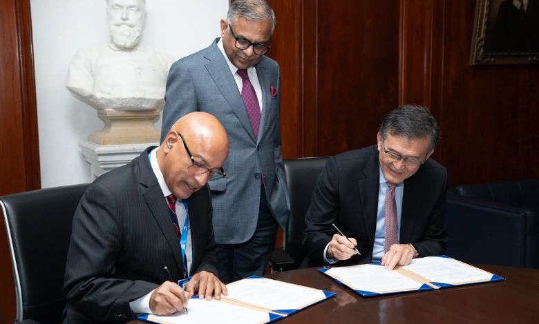 ગુજરાતમાં હવે ઈન્ટેલ પ્રોડક્સ બનશે, ટાટા ઇલેક્ટ્રોનિક્સ સાથે કર્યા કરાર