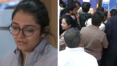 અમદાવાદ એરપોર્ટ પર યાત્રીની આંખમાં આવ્યા આંસુ: ઇન્ડિગો ફ્લાઇટ કેન્સલ થતા ઠાલવ્યો બળાપો