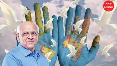 ગાંધીનગર મહાત્મા મંદિર ખાતે વિશ્વ ધ્યાન દિવસની ઉજવણીમાં ધ્યાનમાં બેઠેલા સાધકો અને મહાનુભાવો.