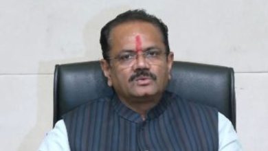 Gujarat minister Jitu Vaghani asks Congress to clarify its stand on remarks made about Prime Minister Narendra Modi.