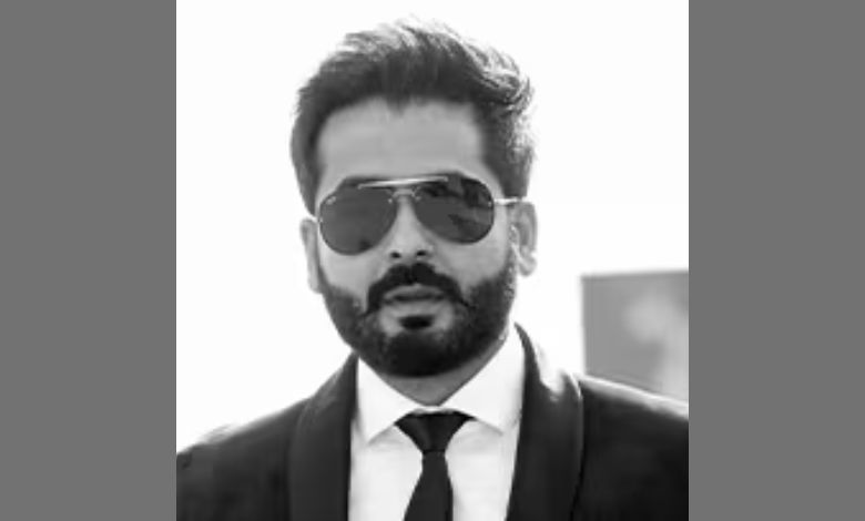 Aditya Dhar gave a reply to those who called the film 'Dhurandhar' propaganda: Targeted at Dhruv Rathi