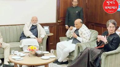 ચાય પે ચર્ચા હમ સબ એક હૈ: સંસદ સત્રમાં વિપક્ષી નેતાને મળ્યા PM મોદી, પ્રિયંકા ગાંધી પણ હાજર