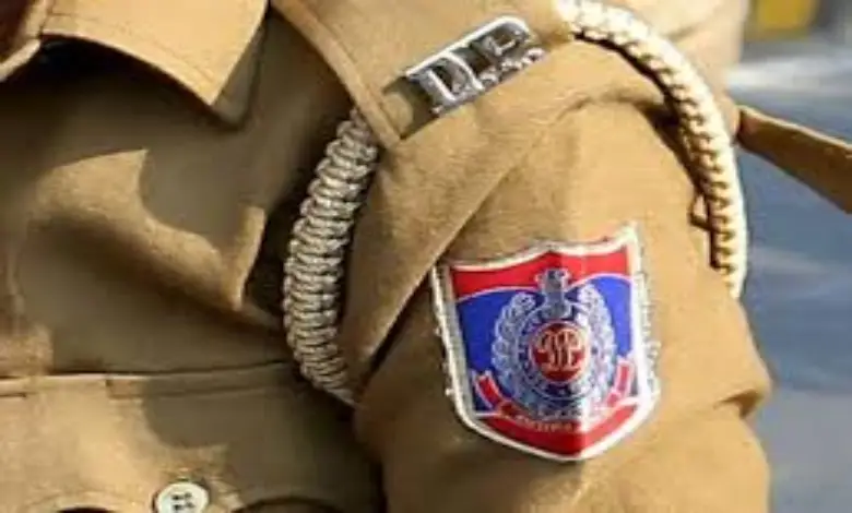 Delhi Police solves film style theft of 1 kg gold matter of hours