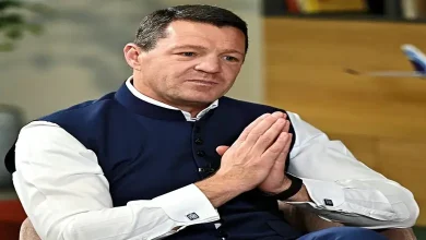 ઇન્ડિગોના CEO પીટર આલ્બર્સ ફ્લાઇટ રદ થવા બદલ માફી માંગતા અને ત્રિ-સ્તરીય રણનીતિ સમજાવતા