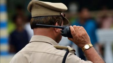 બિલ્ડરની બે કરોડની રોકડ લૂંટનારો ક્રાઈમ બ્રાન્ચનો નકલી અધિકારી પકડાયો