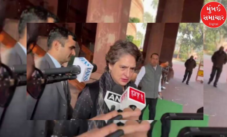 Priyanka Gandhi's direct question to BJP on rupee depreciation: "What did you say during Manmohan Singh's time, what will you say now?"