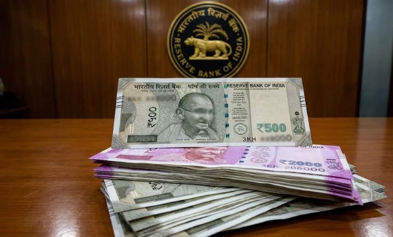 Will Gandhiji's picture be removed from Indian notes? What do RBI rules say on this issue?