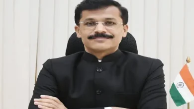 Heated discussion inside the Maharashtra Assembly after allegations were raised against IAS officer Tukaram Munde