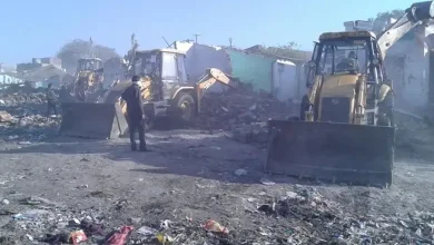 રાજકોટમાં આજી રિવરફ્રન્ટ પ્રોજેક્ટ માટે જંગલેશ્વર વિસ્તારમાં ડિમોલિશનની નોટિસ અને મામલતદાર કચેરીએ ઉમટેલી ભીડ.