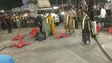 BMCના ચૂંટણી પ્રચારમાં કૉંગ્રેસ-ભાજપ વચ્ચે થઈ ઝપાઝપી: ખુરશી, પત્થર, લાકડી વડે થઈ મારામારી