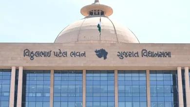 ગાંધીનગર સ્થિત ગુજરાત વિધાનસભા ભવન (વિઠ્ઠલભાઈ પટેલ ભવન) ની તસવીર.