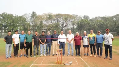 ઘાટકોપર જોલી જીમખાના ઇન્ટર સ્કૂલ ક્રિકેટ ટૂર્નામેન્ટના ઉદ્ઘાટન પ્રસંગે ઉપસ્થિત ટ્રસ્ટીઓ અને ક્રિકેટ સમિતિના સભ્યો.