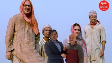 અનુપમ ખેર અને રવિ કિશન 'ખોસલા કા ઘોસલા 2' ના સેટ પર શૂટિંગ દરમિયાન.