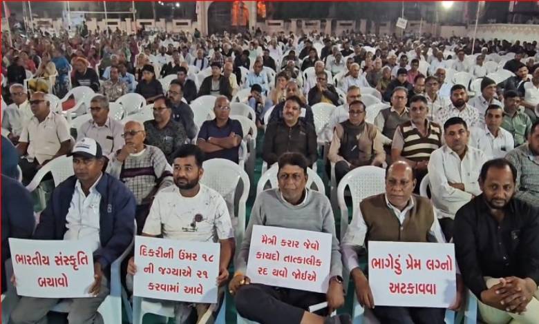 A general convention was held at SPG Maidan, Gagalasan, demanding amendments to the Marriage Registration Act.