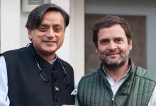 કોંગ્રેસ સાંસદ શશી થરૂર અને રાહુલ ગાંધીની ફાઇલ તસવીર.