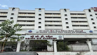 સુરતમાં પતંગની દોરીથી યુવતીનું ગળું કપાયું પણ હોસ્પિટલે પહેલા રૂપિયા માંગી સારવાર ના કરી, પરિવારનો આક્ષેપ