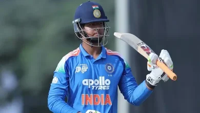 સાઉથ આફ્રિકા સામે સદી ફટકાર્યા બાદ પુષ્પા સ્ટાઇલમાં સેલિબ્રેશન કરતો ભારતીય અન્ડર-19 ક્રિકેટર વૈભવ સૂર્યવંશી.