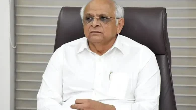 Five BJP MLAs from Vadodara signing a collective letter to CM Bhupendra Patel