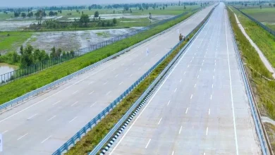 Wide view of the newly opened Delhi-Mumbai Expressway stretch between Vadodara and Kharel.