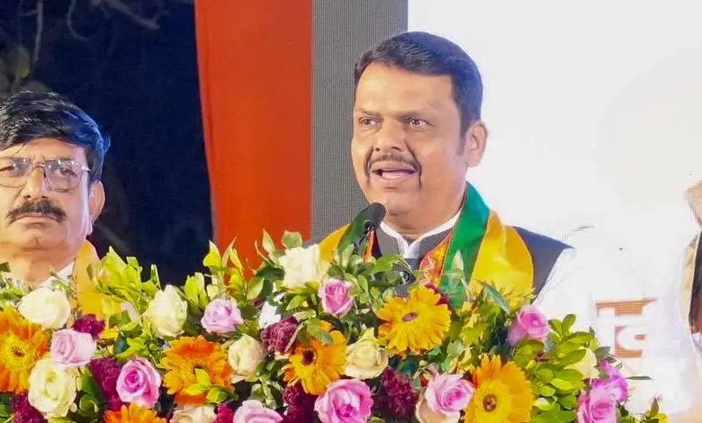 Devendra Fadnavis addressing a political gathering