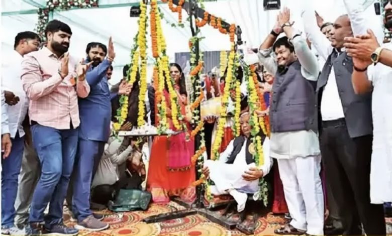 ગુજરાતમાં આ જ્ઞાતિના ઉદ્યોગપતિએ સમાજના દરેક યુવાનને ભણાવવા 30 કરોડનું દાન આપ્યું