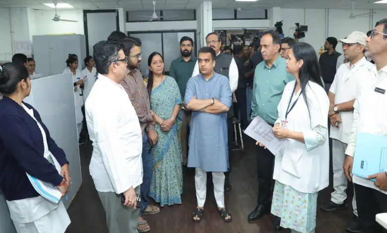 Gujarat Government takes action as typhoid cases increase in Gandhinagar team of 22 doctors deployed