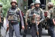 જમ્મુ-કાશ્મીરના કઠુઆમાં સુરક્ષા દળોનું સર્ચ ઓપરેશન અને એન્કાઉન્ટર સ્થળનું દ્રશ્ય.