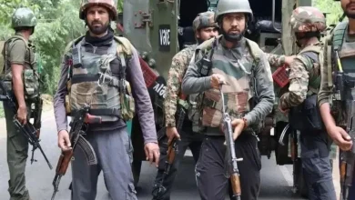 જમ્મુ-કાશ્મીરના કઠુઆમાં સુરક્ષા દળોનું સર્ચ ઓપરેશન અને એન્કાઉન્ટર સ્થળનું દ્રશ્ય.