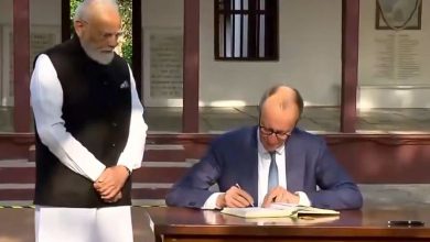 સાબરમતી આશ્રમમાં જર્મન ચાન્સેલરે વિઝિટર બુકમાં શું લખ્યું ?