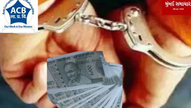 Irrigation Department Executive Engineer caught taking bribe