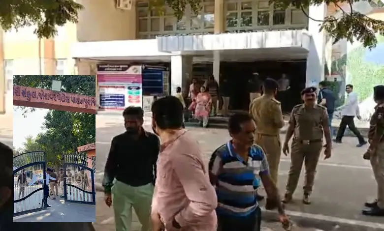 પાલનપુર કલેક્ટર કચેરીને બોમ્બથી ઉડાવી દેવાની ધમકી: સમગ્ર પરિસર ખાલી કરાવાયું, પોલીસનો કાફલો તૈનાત…