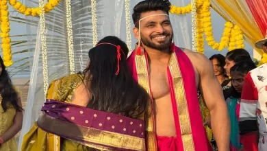 વરરાજાના કપડામાં શિવ ઠાકરે અને શૂટિંગ દરમિયાનનો વાઈરલ ફોટો.