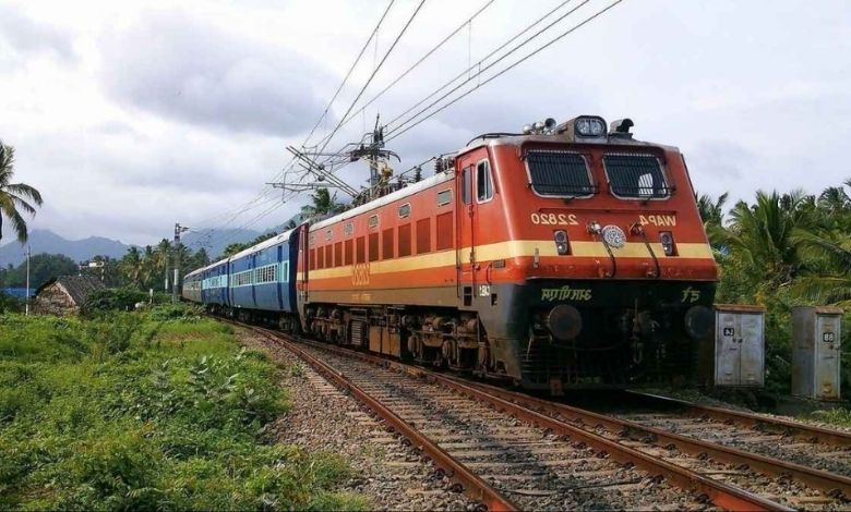 કચ્છી માડુઓ માટે ગૂડ ન્યૂઝ: ભુજ-બાન્દ્રા સ્પેશિયલ ટ્રેનના ફેરા વધારાયા, જાણો નવું શેડ્યૂલ