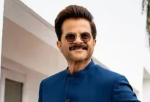 અનિલ કપૂરનો નવો સફેદ વાળ અને મૂંછો વાળો ગ્રે હેર લૂક (Anil Kapoor Grey Hair Look).