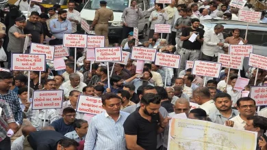 સુરત કતારગામ ટીપી સ્કીમ વિવાદ સામે રહીશોનો વિરોધ પ્રદર્શન અને રેલી.