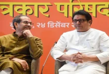 મુંબઈ મહાનગરપાલિકામાં રાજકીય પક્ષપલટો અને મહાયુતિના નેતાઓ સાથે કોર્પોરેટરની મુલાકાત.