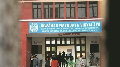 નવોદય વિદ્યાલયનું બિલ્ડિંગ અને ખાલી જગ્યાઓ અંગેની વિગતો દર્શાવતું ઇન્ફોગ્રાફિક.