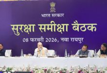 Amit Shah attacks Congress on Naxalism Said ruined future of tribals by holding guns in hands