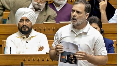 સંસદમાં રાહુલ ગાંધીનો 'ડૉકલામ' મુદ્દે હોબાળોઃ અપ્રકાશિત પુસ્તક પર સરકાર અને વિપક્ષ આમને-સામને