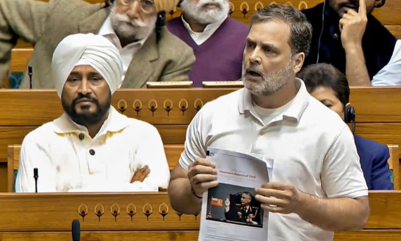 સંસદમાં રાહુલ ગાંધીનો 'ડૉકલામ' મુદ્દે હોબાળોઃ અપ્રકાશિત પુસ્તક પર સરકાર અને વિપક્ષ આમને-સામને