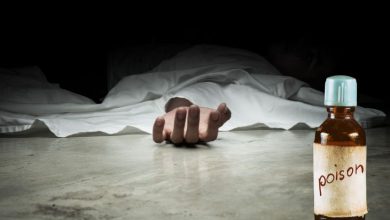 A person named Amit Tanna, fed up with the unbearable torture of a moneylender, committed suicide by consuming poison.