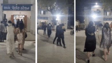 અમદાવાદઃ સાણંદ પોલીસે બાતમીના આધારે દારૂની મહેફિલ પર રેડ પાડી હતી. જેમાં 80 જેટલા યુવક-યુવતી ઝડપાયા હતા. તમામને મેડિકલ ટેસ્ટ માટે લઈ જવામાં આવ્યા હતા.