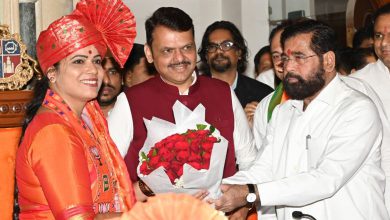 રીતુ તાવડે બન્યા મુંબઈના પ્રથમ નાગરિક: બીએમસીમાં ભગવો લહેરાયો ભાજપનું દાયકાઓનું સપનું આખરે સાકાર પન્નાસ ખોકે એકદમ ઓકે ના વિરોધપક્ષનાં નારા