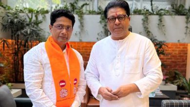 MNS leader Yashwant Killedar talking to media about BMC nominated corporator posts.